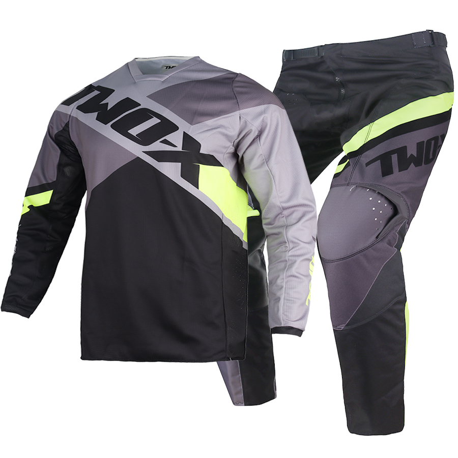 طقم ملابس جديد للدراجات الناري - مراجعة Gear X Motorcycle وسعره