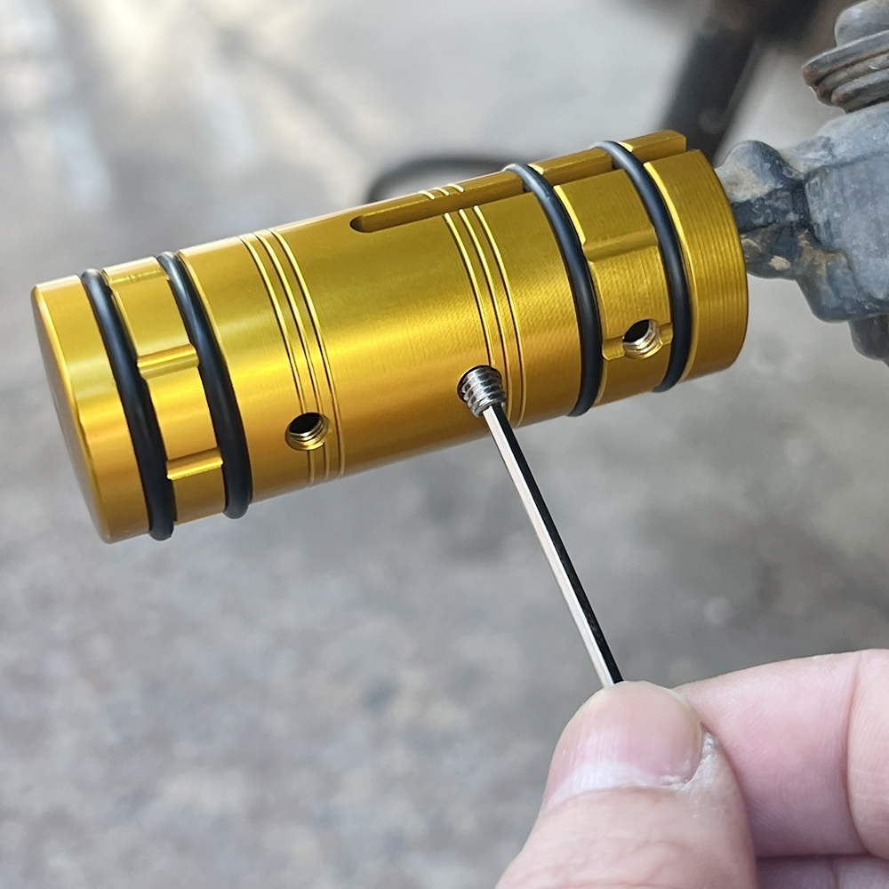 ل انتصار ترايدنت 660 Trident66 - مراجعة Motorcycle Gear Lever Extender وسعره