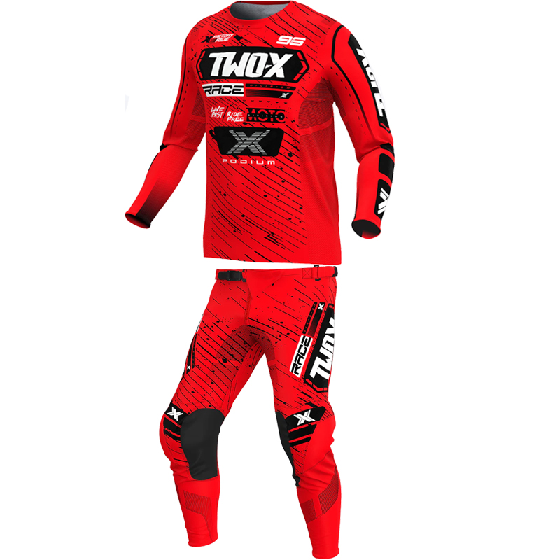 طقم جديد من Two-X Podium للسبا - مراجعة Gear X Motorcycle وسعره